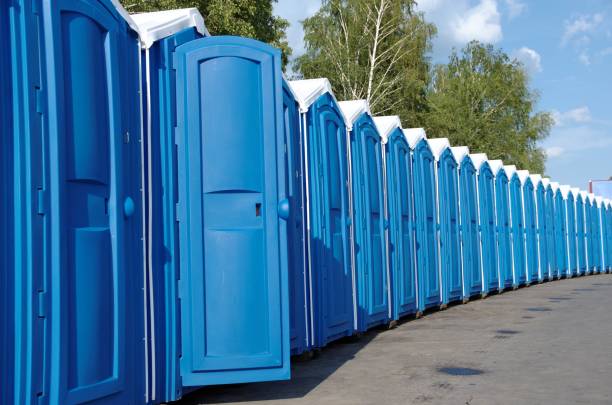 Best Portable bathroom rental  in Sunnyside, WA